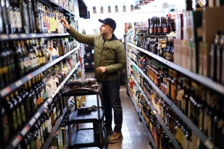 Businesses in Ottawa Hope for More Public Servants in Office Businesses in Ottawa Hope for More Public Servants in Office