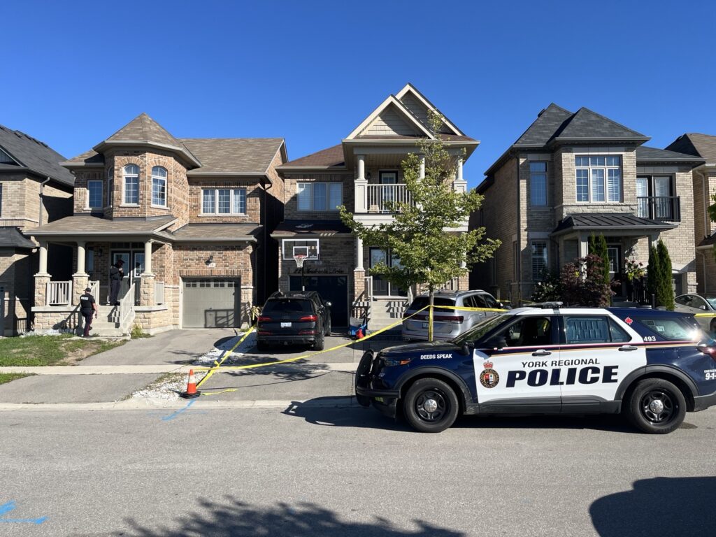Vaughan Man Shot in Home Invasion; Police Seek Suspects Vaughan Man Shot in Home Invasion; Police Seek Suspects