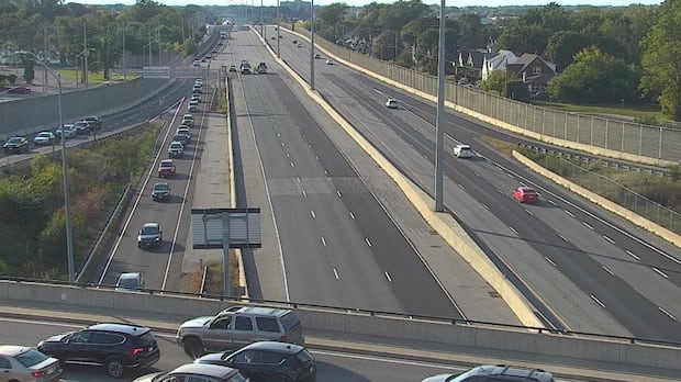 Wheel Mishap on QEW Claims Life of U.S. Driver Wheel Mishap on QEW Claims Life of U.S. Driver