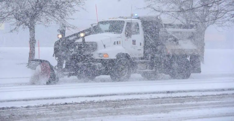 Stay Updated on Snow Removal in Brampton Stay Updated on Snow Removal in Brampton