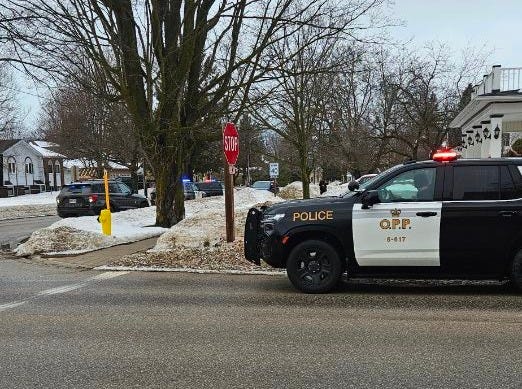 48-Year-Old Man Killed in Police Incident Near Paisley 48-Year-Old Man Killed in Police Incident Near Paisley