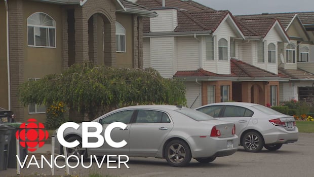 1731055385 184 default