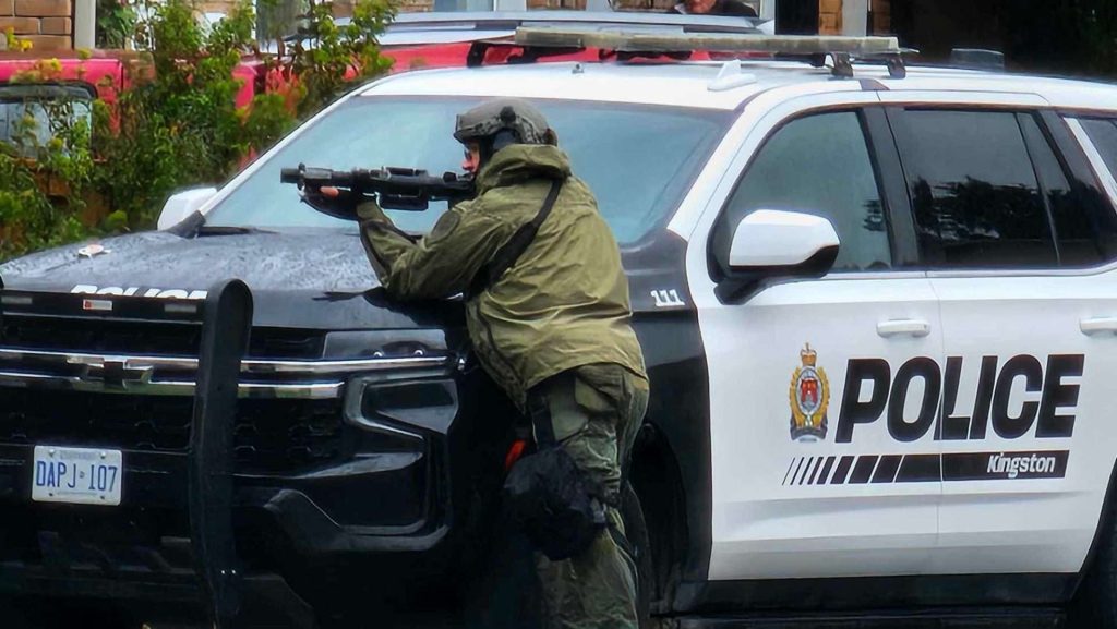 Barricaded individual in Kingston Police custody – Kingston News