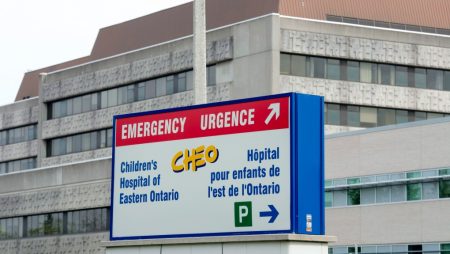 Longer waits to see a doctor in Ottawa hospital ERs this fall