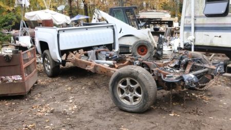 Police seize $200k worth of stolen vehicles, trailers and car parts from Simcoe, Ont. property, OPP