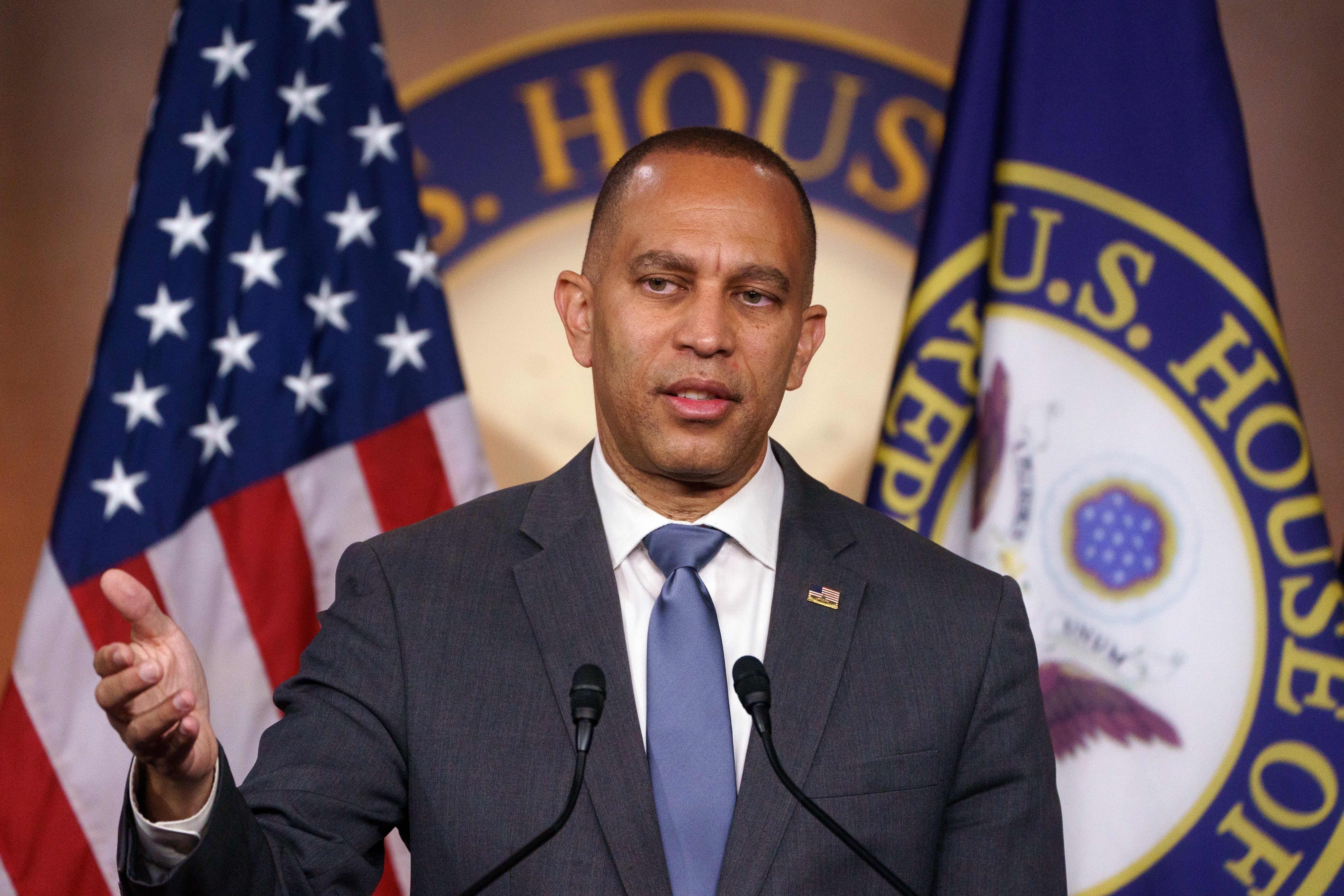 House Minority Leader Hakeem Jeffries speaks at a press conference on November 15. Democratic lawmakers want former Speaker of the House Nancy Pelosi to step out of the spotlight and make way for younger leaders, like Jeffries, to be the face of the Democratic party, Axios reports