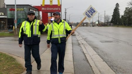 Striking Canada Post workers in London say '20 km long' routes not sustainable