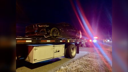 Stunt driving: OPP say driver stopped going 159 km/h on Hwy. 417 Thursday night