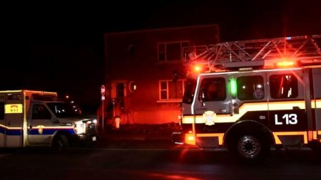 Woman dies in fire in Ottawa's Vanier neighbourhood