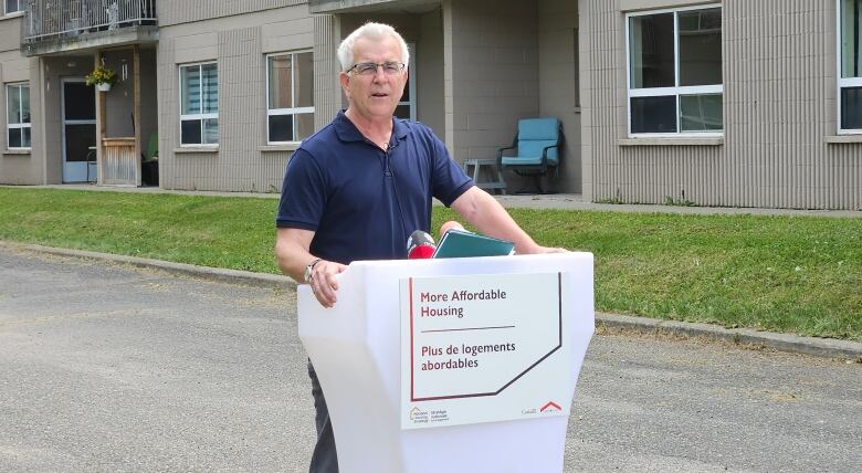 Marcus Powlowski speaks at the housing announcement.