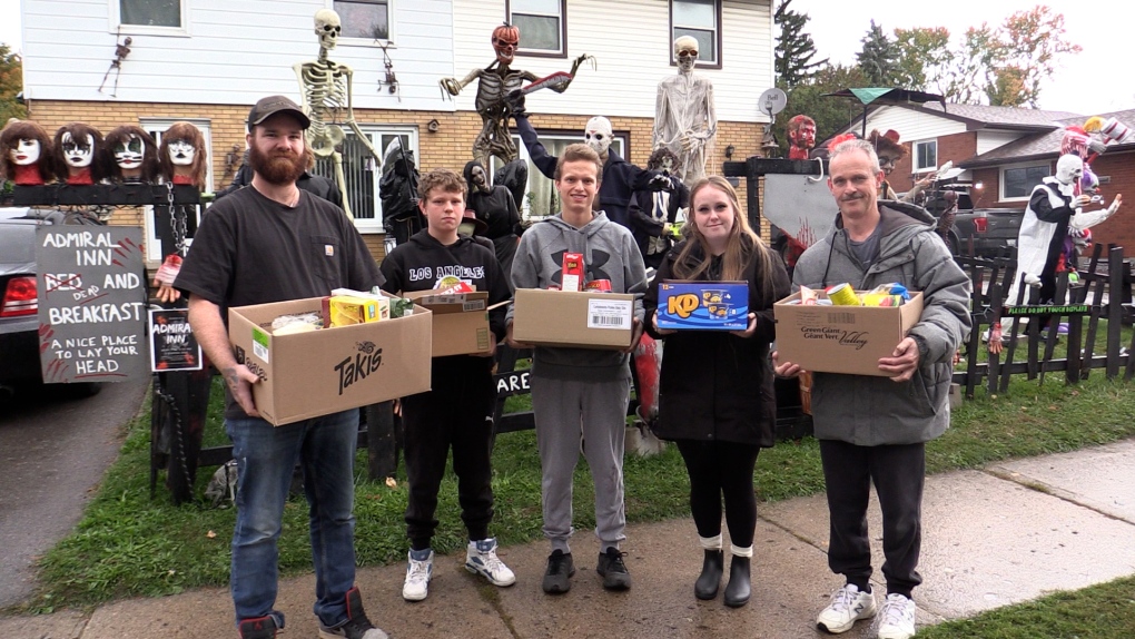 thanksgiving food drive london food bank 1 7072971 1728845825907