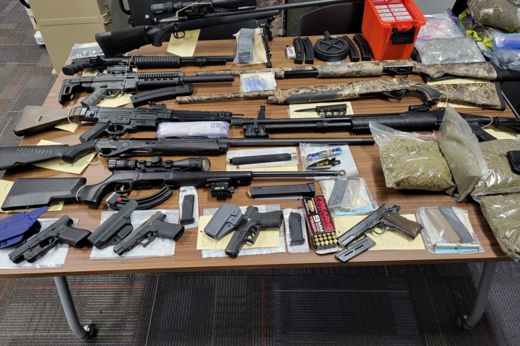 3 brothers arrested, firearms, drugs seized in Newmarket, Richmond Hill