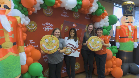 London's Holiday Smile Cookie campaign