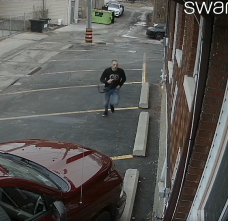 Police Looking To Identify A Suspected Prowler | windsoriteDOTca News