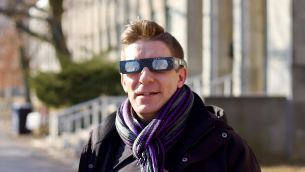 1737983340 222 default