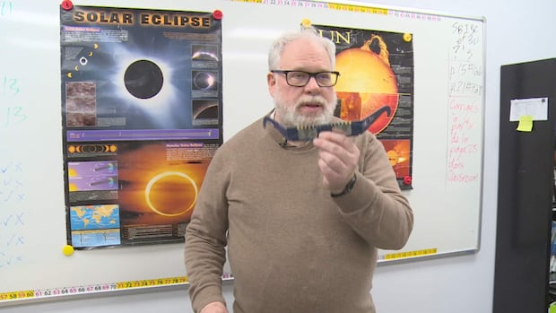 1737983340 289 default