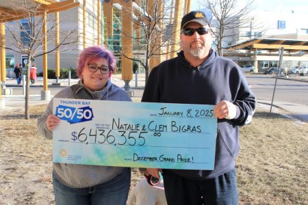 Thunder Bay 50/50 winners still can't believe their luck