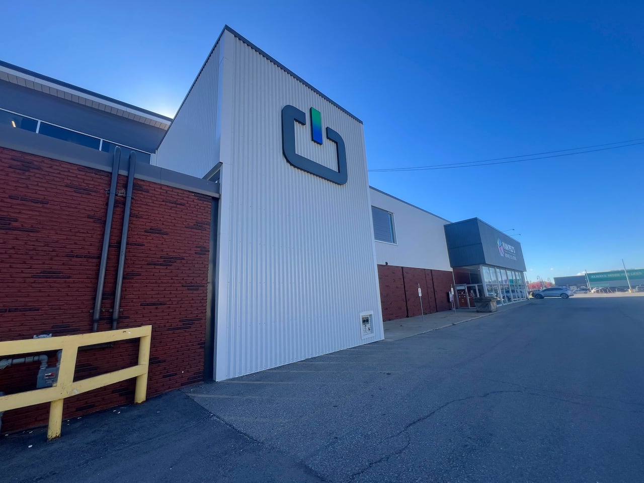 The exterior of PowerCo's temporary office in downtown St. Thomas