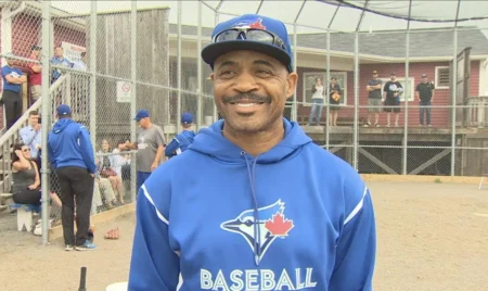 Former Blue Jays Star Makes Surprise Appearance at Youth Clinic