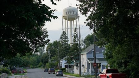 Developer and Town Seek Agreement on Perth Golf Course Project