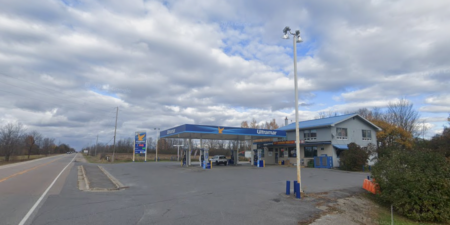 Six Injured in Highway 7 Collision Near Perth