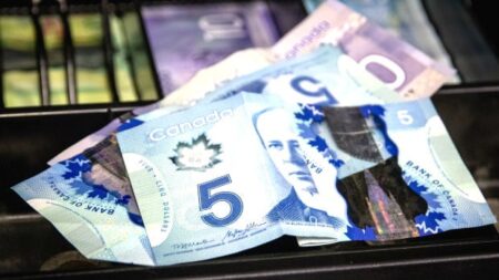 Caution Advised as Fake Currency Appears in London