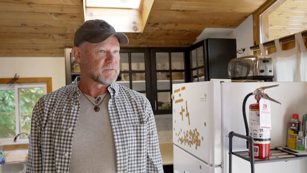 Central Elgin ramps up applications for new by law targeting short term