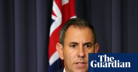 Canadian PM’s Bold Critique of Trump Sparks Australian Debate