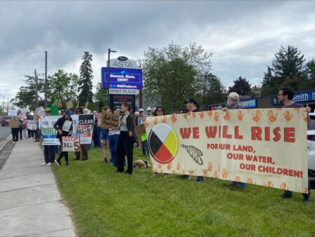“Peterborough Residents Rally Against Environmental Rollbacks”