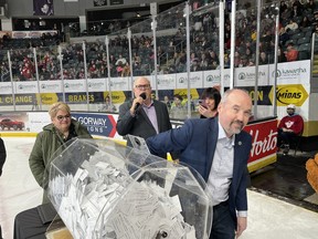 Kingston mayor draws ticket for dream home lotery