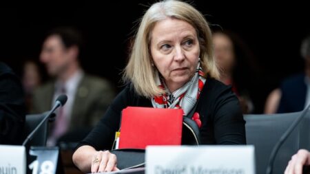 Concerns Grow Over AI in Upcoming Canadian Election