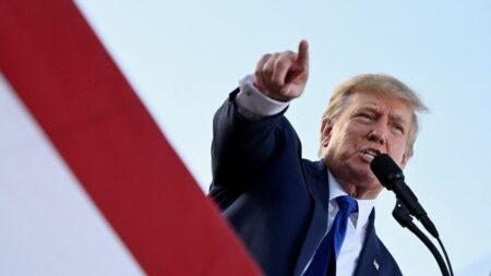 Trump Claims JPMorgan Closed His Accounts Wrongfully