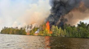 Forest fire forces evacuation west of Ottawa