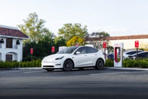 New Tesla Supercharger Opens in Vaughan After Long Wait