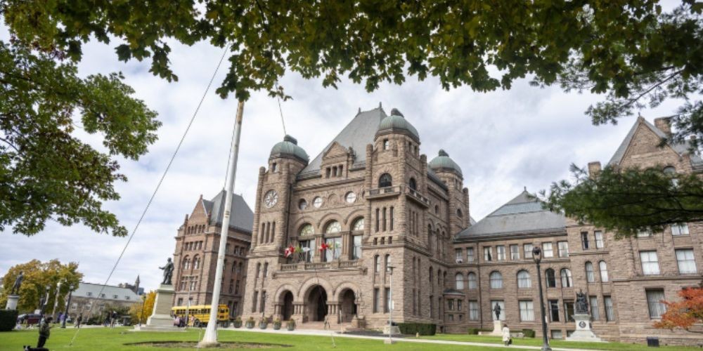 Ontario’s Budget Highlights: Deficit, Tax Cuts, and Innovation Ontario’s Budget Highlights: Deficit, Tax Cuts, and Innovation