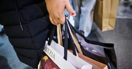 Ontario Allows Stores to Open on Family Day and Victoria Day