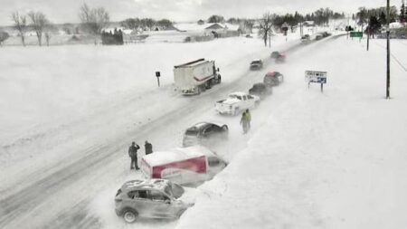 Snowstorm Aftermath: Residents Begin Cleanup in Ontario