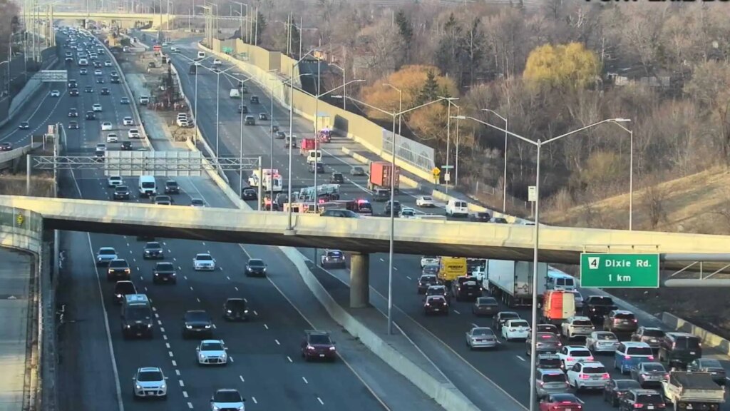QEW Traffic Disruption After Accident in Mississauga