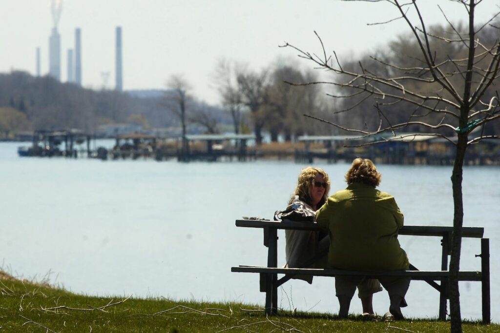 Leak Found in Sarnia Pipeline After Nine Days