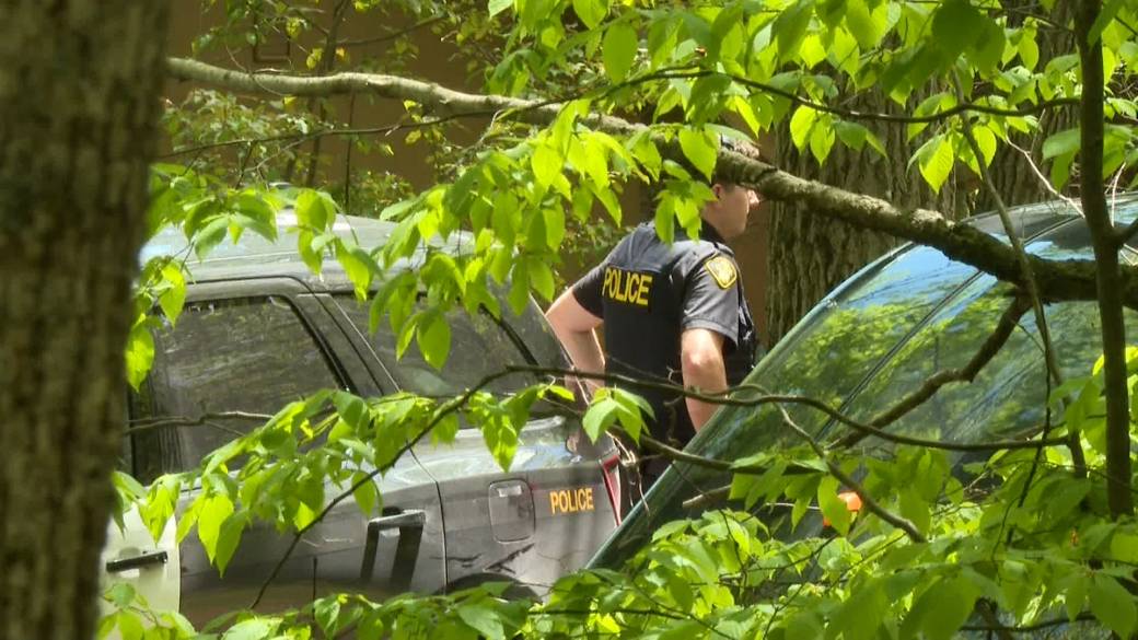 Click to play video: 'Deadly boat collision near Kingston, Ont., leaves 3 dead, 5 injured over long weekend'