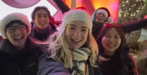 Friends Hike 40 km Home for the Holidays