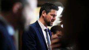 Former Minister Reflects on International Student Program Changes