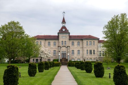 Art Show Highlights Talent from Midwestern Ontario