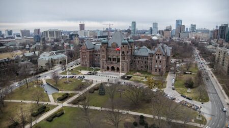 Municipalities in Ontario Urge Province for Funding Help