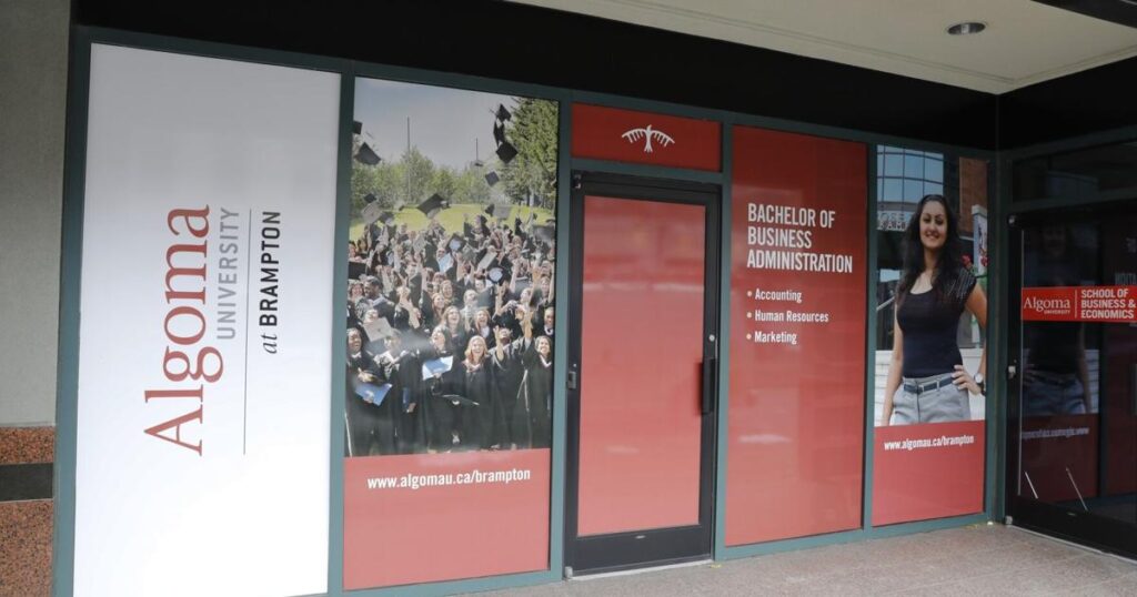 Record Number of Applicants for Ontario Universities