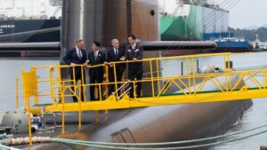 Hanwha Group Boosts Submarine Bid in Canada