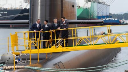 Hanwha Group Boosts Submarine Bid in Canada