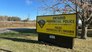 Two teens among dead in Norwich, Ont., crash that claimed three lives: Oxford OPP