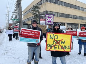 protesters in a snowstorm
