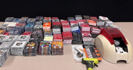 Two Men Arrested for Major Gift Card Fraud in Mississauga